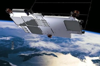 中国版“星链”来了?航天名媒关注由1.3万颗卫星组成的国网星座