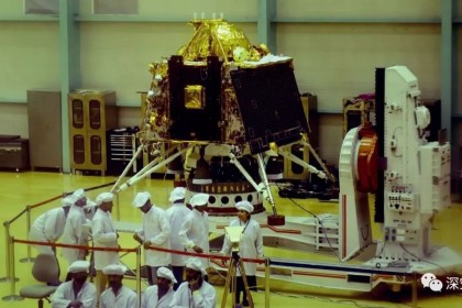 美国卫星找到印度坠毁的月船2号 碎片延绵几十公里或发生过爆炸