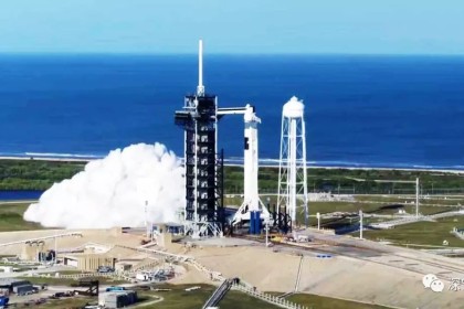 波音与SpaceX再次“神同步”下周共同测试各自载人飞船逃生系统